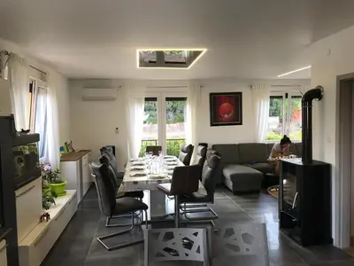 Coin salon dans l'établissement le chemin du Meunier