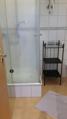 Salle de bains dans l'établissement Ferien im Elsass