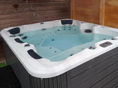 Plan de l'établissement JACUZZI PRIVE Romann 1