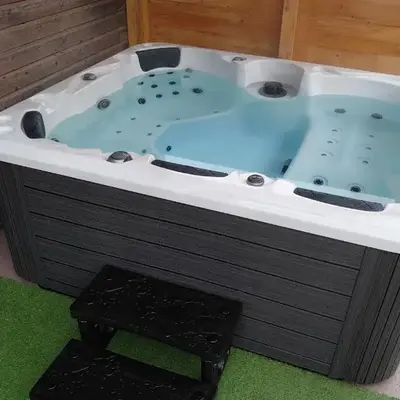 JACUZZI PRIVE Romann 1