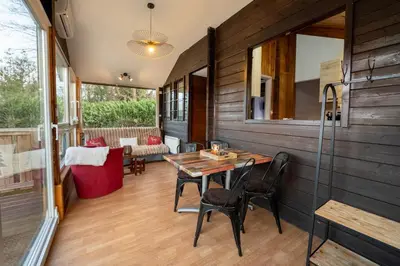 Balcon ou terrasse dans l'établissement Au Chalet d'Aline - Atypique pour 4 personnes