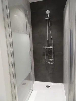 Salle de bains dans l'établissement Maison d'Hôtes Le Cep d'Or Alsace