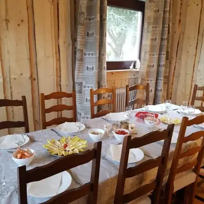 La Pinéguette maison 12 personnes spa 6 pers décoration chalet sauna 4 pers
