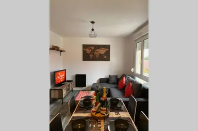 Télévision ou salle de divertissement dans l'établissement Le Galtz - GÎTES MARCK