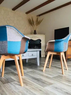 Télévision ou salle de divertissement dans l'établissement Gîte Magnolia Châtenois ALSACE
