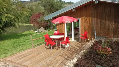 Jardin de l'établissement GITE LES ECUREUILS