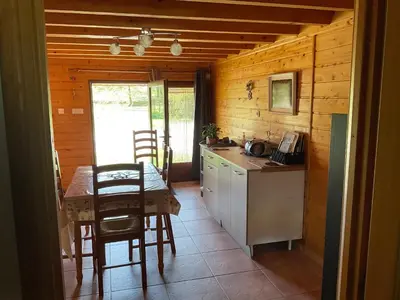 Cuisine ou kitchenette dans l'établissement Annexe de ferme cosy à 15 min de Gérardmer,Ventron et La Bresse
