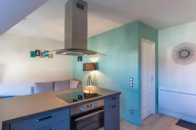Cuisine ou kitchenette dans l'établissement Le 201-GregIMMO-Appart'Hôtel