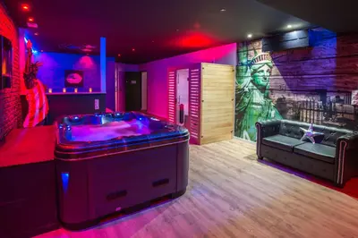 Activités en soirée proposées aux clients de l'établissement American spa motel
