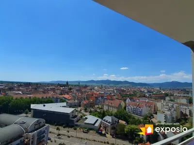 Vue générale sur la montagne ou vue sur la montagne depuis l'appartement