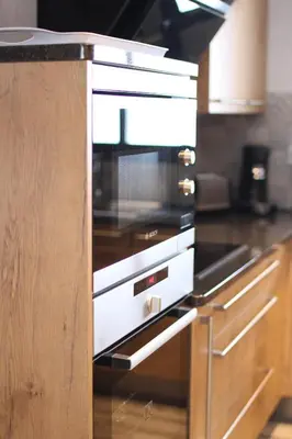 Cuisine ou kitchenette dans l'établissement chalet bel horizon La Montagne Des Lamas