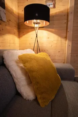 Coin salon dans l'établissement Chalet Skadi