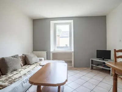 Télévision ou salle de divertissement dans l'établissement Comfortable Apartment in Belfort with Terrace