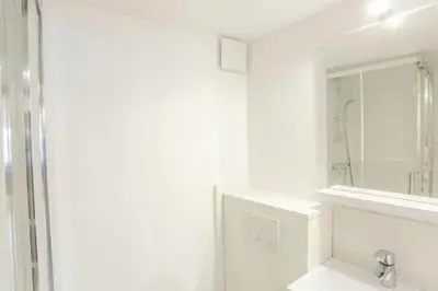 Salle de bains dans l'établissement Séjour idéal à Colmar Centre