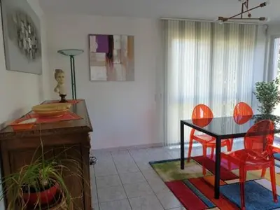 Coin salon dans l'établissement Appartement FOCH à COLMAR