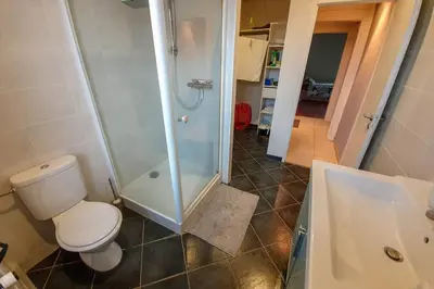Salle de bains dans l'établissement la lauch