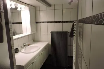 Salle de bains dans l'établissement Gite BUSSANG