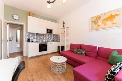 Cuisine ou kitchenette dans l'établissement Colmar City Center - Belle Alsace 2 - BookingAlsace