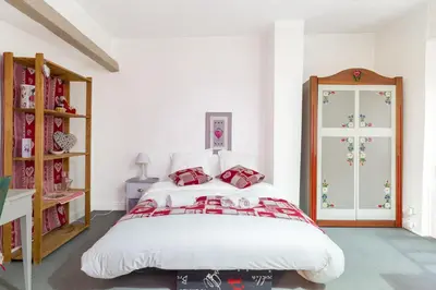 Un ou plusieurs lits dans un hébergement de l'établissement Travel Homes -The Cigogne, quiet & heart of Colmar