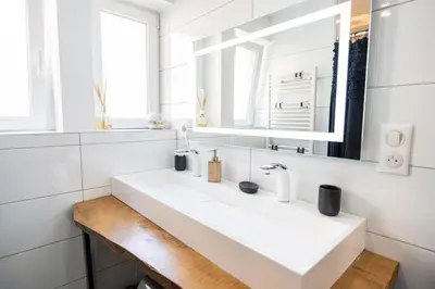 Salle de bains dans l'établissement Appartement des Sorcieres - Witches Apartment