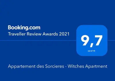 Certificat, récompense, panneau ou autre document affiché dans l'établissement Appartement des Sorcieres - Witches Apartment
