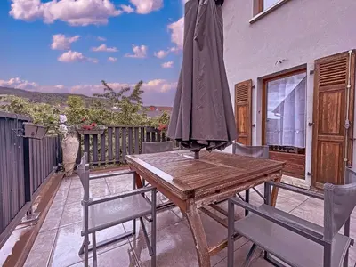 Balcon ou terrasse dans l'établissement Appartement 2 chambres au cœur du vignoble avec terrasse
