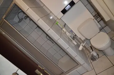 Salle de bains dans l'établissement Gîte les Tourterelles