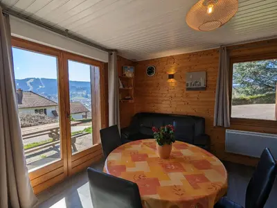 Plan de l'établissement Chalet familial avec cheminée à Gérardmer - FR-1-589-37