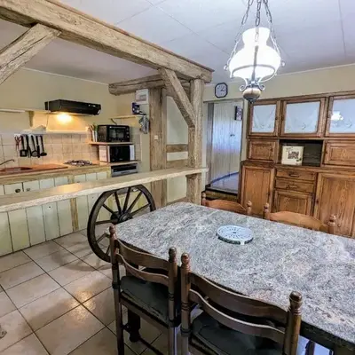 Gîte chaleureux en pleine nature avec terrasse