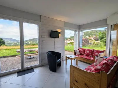 Vue générale sur la montagne ou vue sur la montagne depuis l'appartement