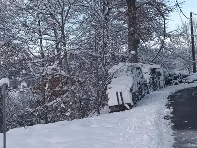 L'établissement Gîte à la montagne avec cheminée, wifi et joli terrain - FR-1-589-179 en hiver