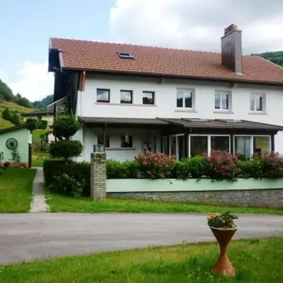 Gîte chaleureux à La Bresse avec terrasse