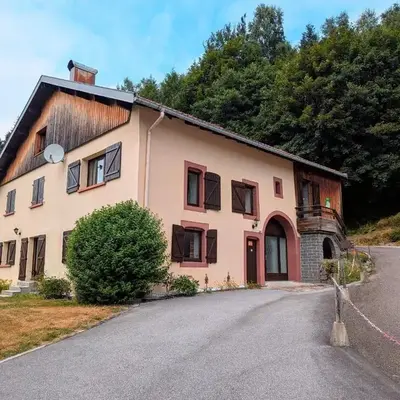 Gîte Authentique en Ferme Vosgienne