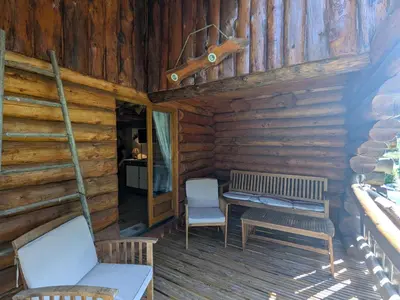 Plan de l'établissement Fuste insolite avec balcon et terrasse dans les Vosges - FR-1-589-241