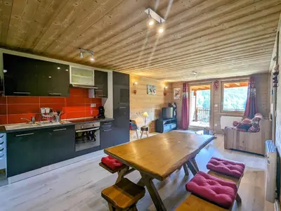 Plan de l'établissement Beau gîte rénové près de La Bresse-Hohneck avec terrasse et parking - FR-1-589-264