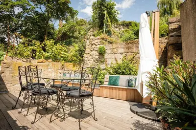 Jardin de l'établissement Le Grenier du Photographe