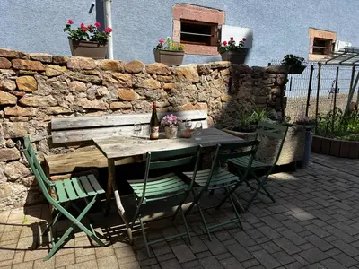 Terrasse ou espace extérieur de l'établissement Gîte La Rodernelle - Sauna - Patio - Climatisation - Vue sur Château du Haut Kœnigsbourg