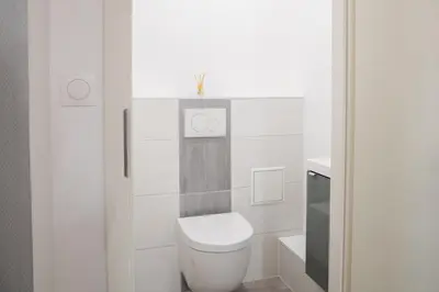 Salle de bains dans l'établissement *Le Tendance appart*