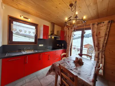 Plan de l'établissement Chalet chaleureux face aux pistes, proche Gérardmer, idéal pour famille, balcon et terrasse - FR-1-589-182