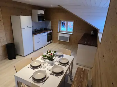 Cuisine ou kitchenette dans l'établissement Chez Léa et Lolo - L'Alpina