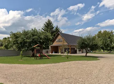 Jardin de l'établissement Gîte Cosy L'Ecrin du Ried PROCHE EUROPA-PARK
