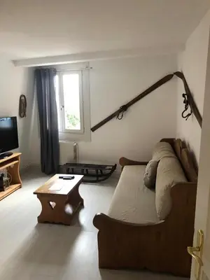 Télévision ou salle de divertissement dans l'établissement Les appartements du Koifhus