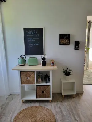 Cuisine ou kitchenette dans l'établissement Le Guèlèf - Appartement 2 personnes