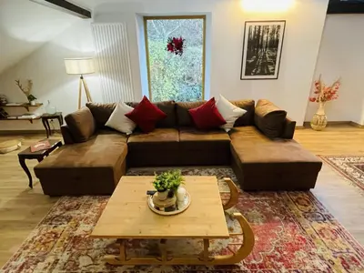 Coin salon dans l'établissement Chalet Meuselotte, à Bussang dans les Vosges