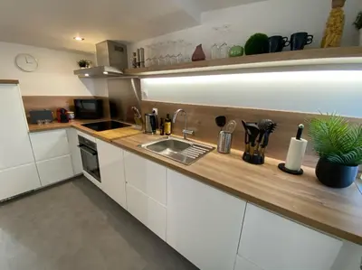 Cuisine ou kitchenette dans l'établissement DUPLEX Le 12 - Appartement avec terrasse dans le vignoble - 5 mn du centre de Colmar