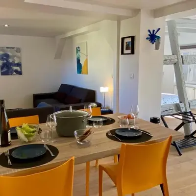 DUPLEX Le 12 - Appartement avec terrasse dans le vignoble - 5 mn du centre de Colmar