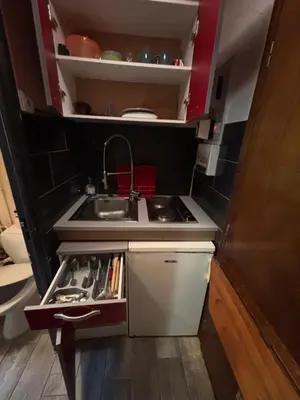 Cuisine ou kitchenette dans l'établissement Résidence Le Chitelet