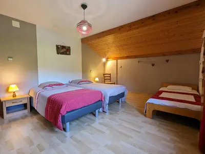 Plan de l'établissement Appartement Confortable avec Accès Facile, Proche Ski et Randonnée - FR-1-589-137