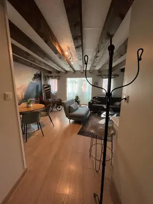 Télévision ou salle de divertissement dans l'établissement Colombages de la Lauch