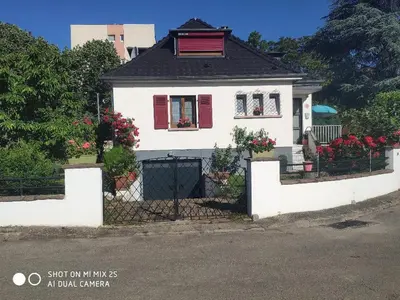 Bâtiment de le séjour chez l'habitant
